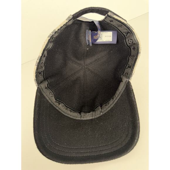 Louis Vuitton Carry On Cap Black Grey Wool Monogram M7210M Size M